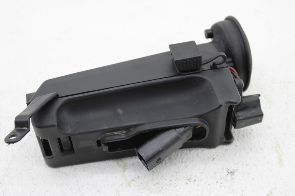 18-23 Harley Davidson Softail Horn electrical box