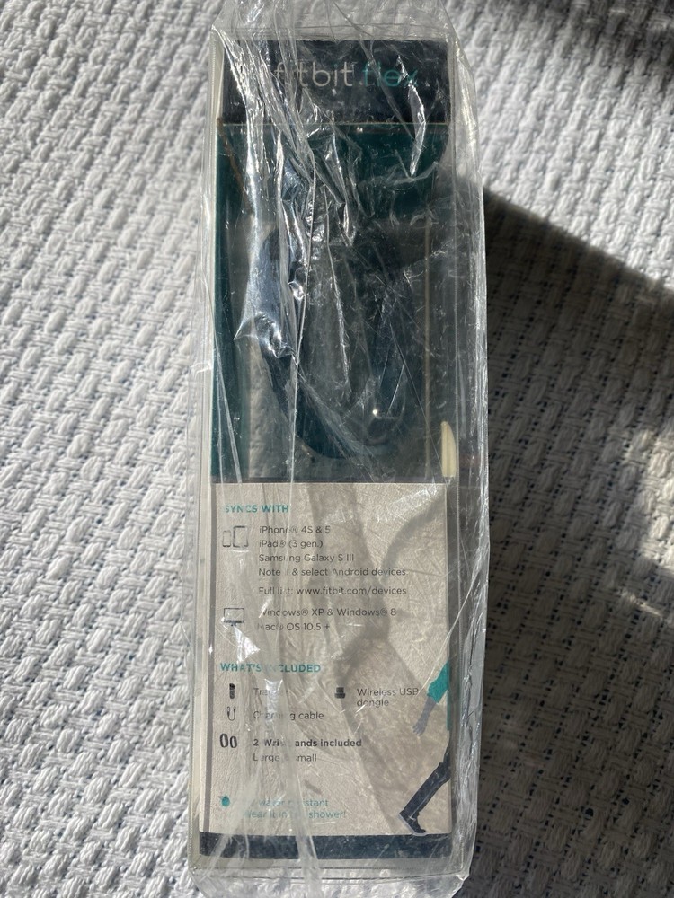 Fitbit Flex Green Wireless Activity Tracker Unopened New In Sealed Box
