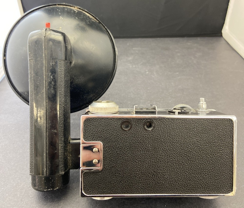 Vintage Argus C3 And Flash Untested