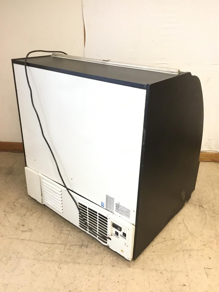 Structural Concepts HC48RSS Encore Series Refrigerated Self-Service Case, WORKS