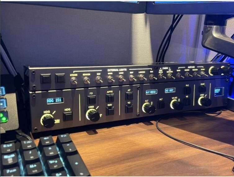 Xplane, MSFS2020 flight simulator general autopilot controller with OLED display