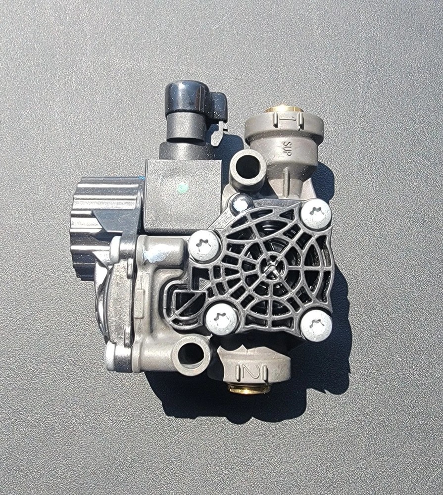 BRAND NEW BENDIX ABS MODU,ANTILOCK BRAKE SYSTEM BXK128916OR