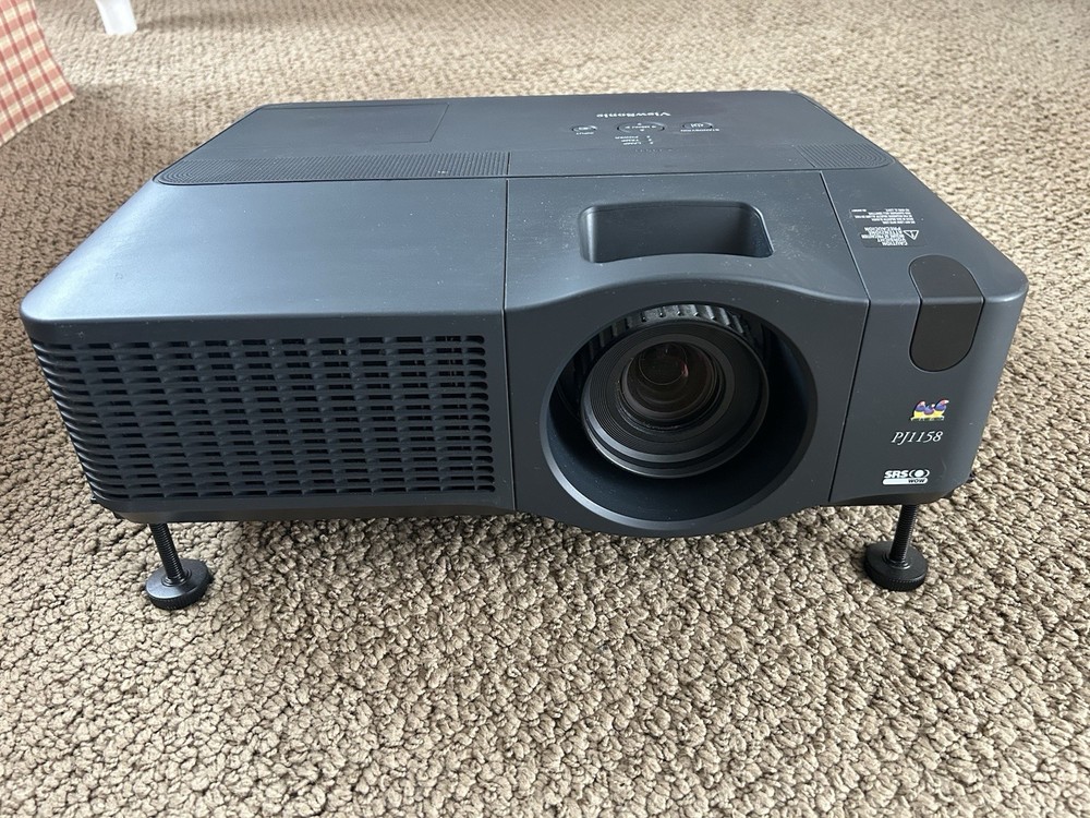VIEWSONIC PJ1158 LCD PROJECTOR, 4000 LUMENS