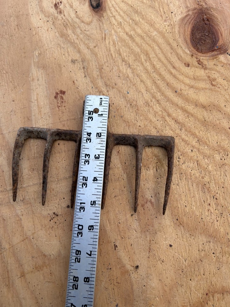 Rake Head Rusty Rustic no handle Original Vintage Primitive Metal