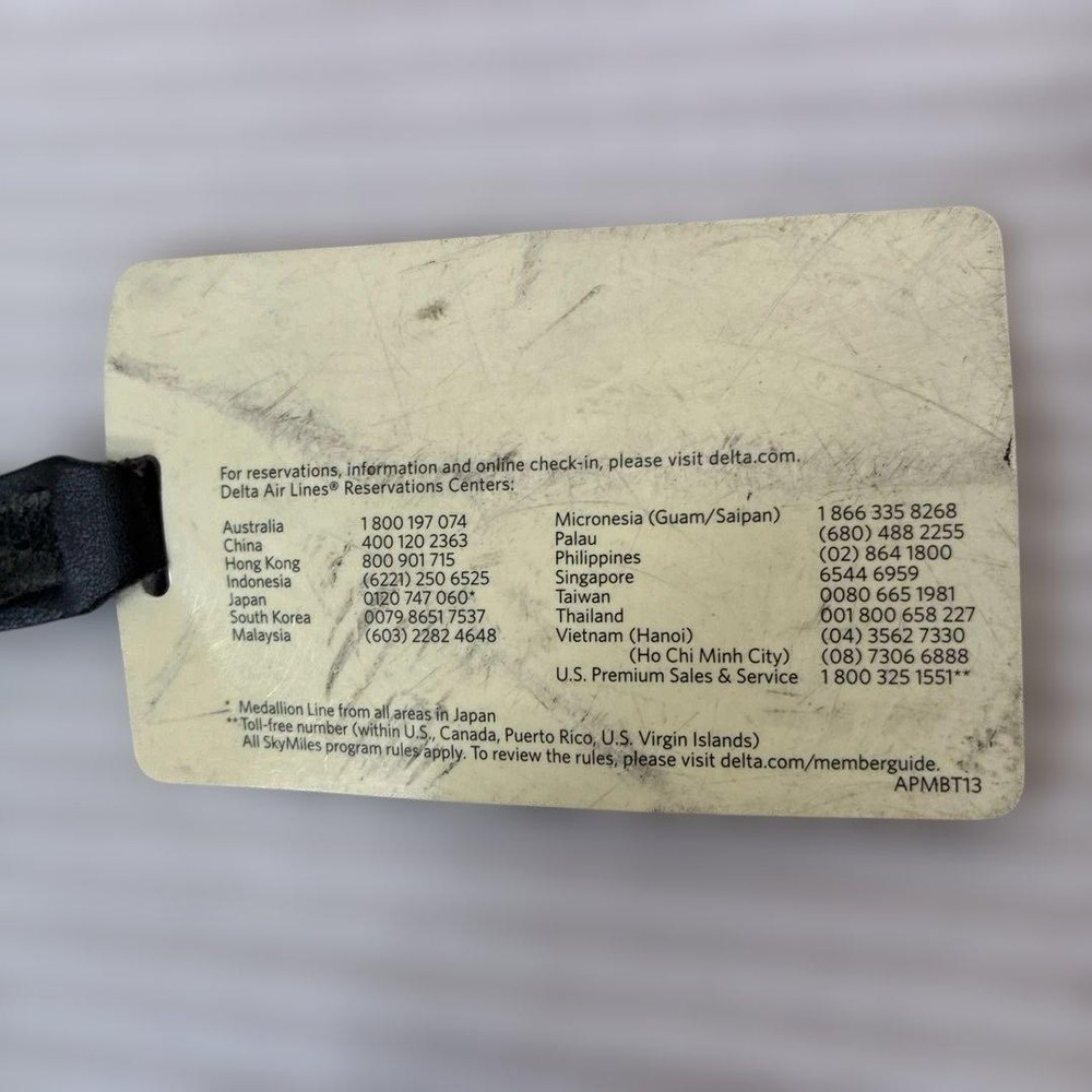 2 Delta Platinum Medallion Luggage Tags