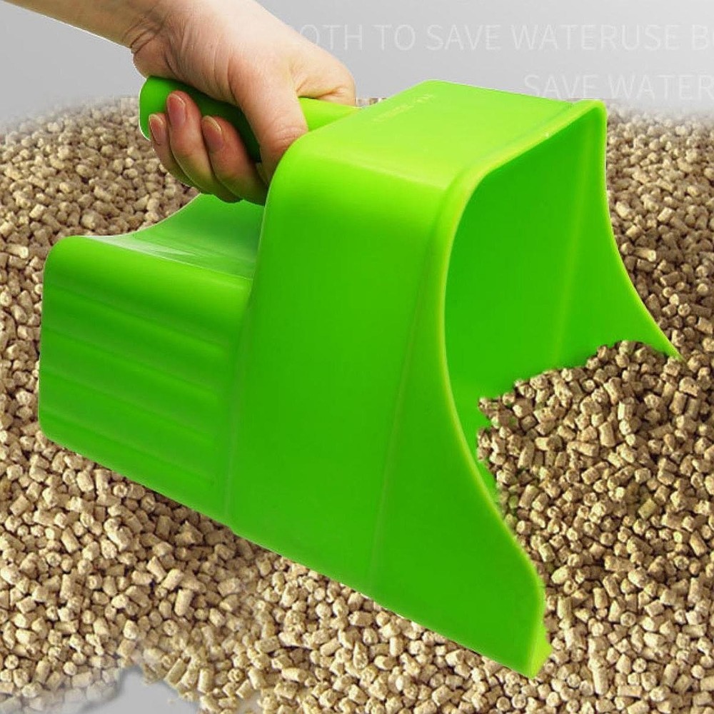 Robust Grain Scoop, Closed Feed Scoop, Stackable Feed Scoop, for Animal Feed