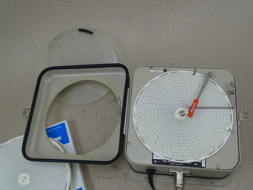 Dickson Chart Recorder w/ Chart Paper , AC-313-603-0