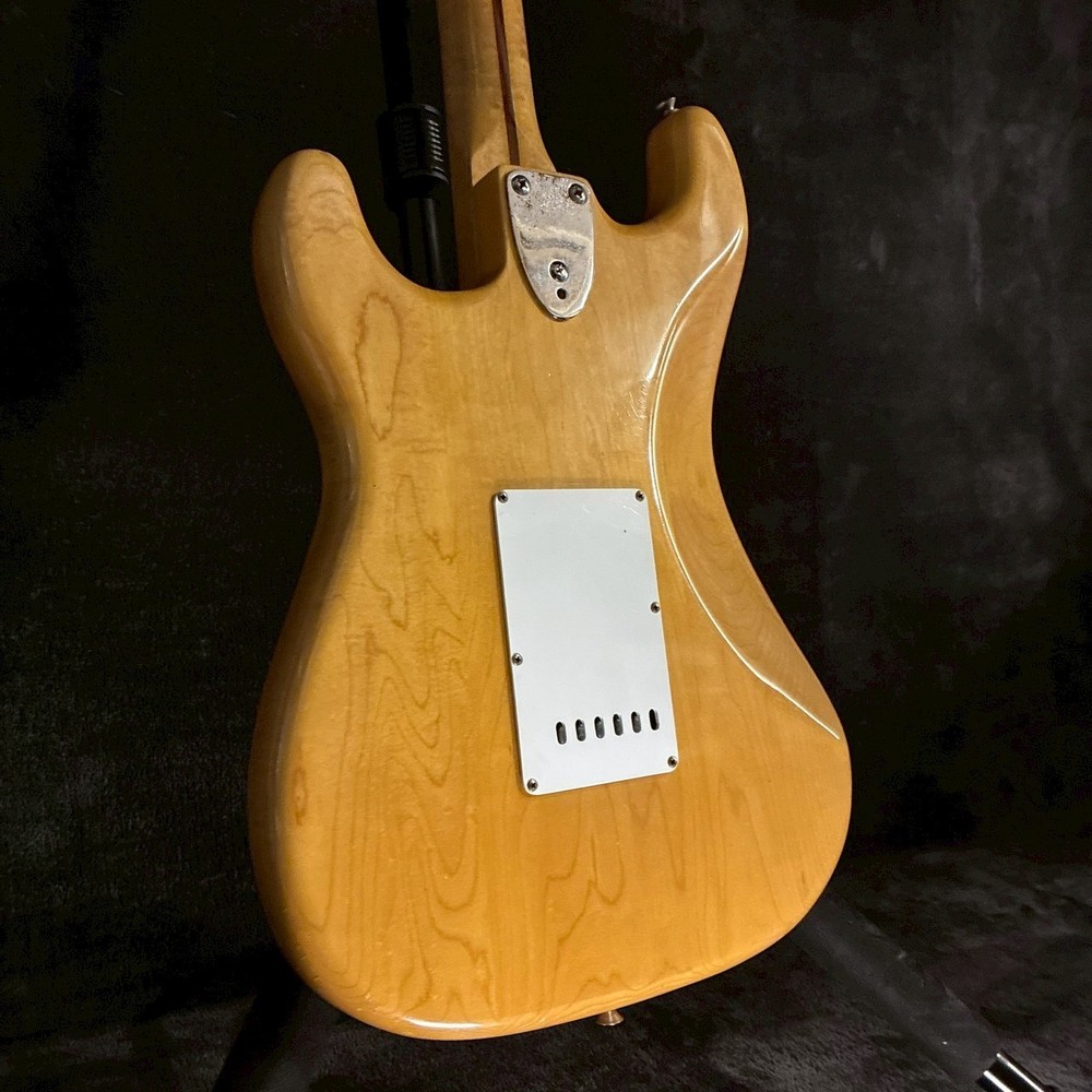 Fernandes BURNY CUSTOM ST Natural【4.35㎏】