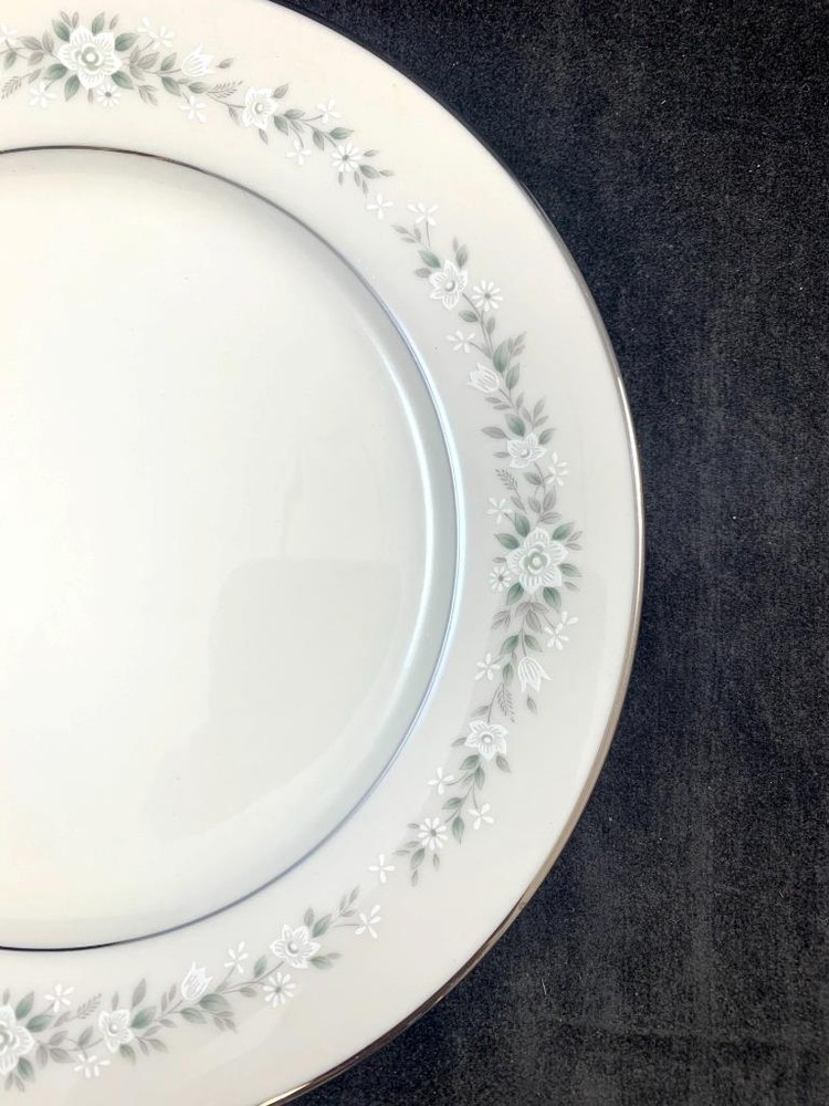 Noritake HEATHER 5 Salad Plates Good CONDITION