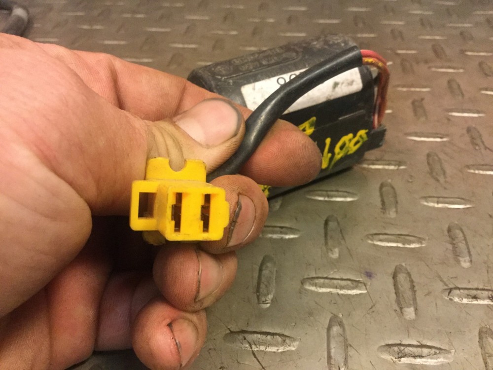 1988 88 Yamaha FZ400 Ignition Coil
