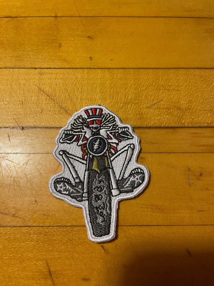 GRATEFUL DEAD IRON ON PATCH