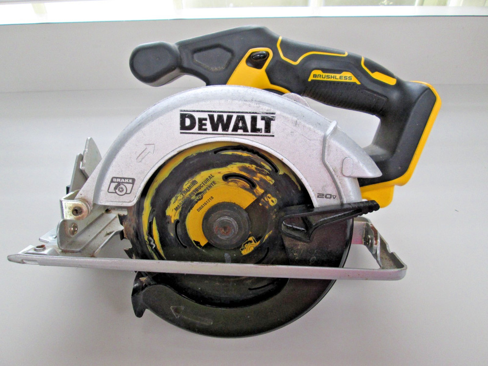 DEWALT Circular Saw DCS566 *Tool Only*