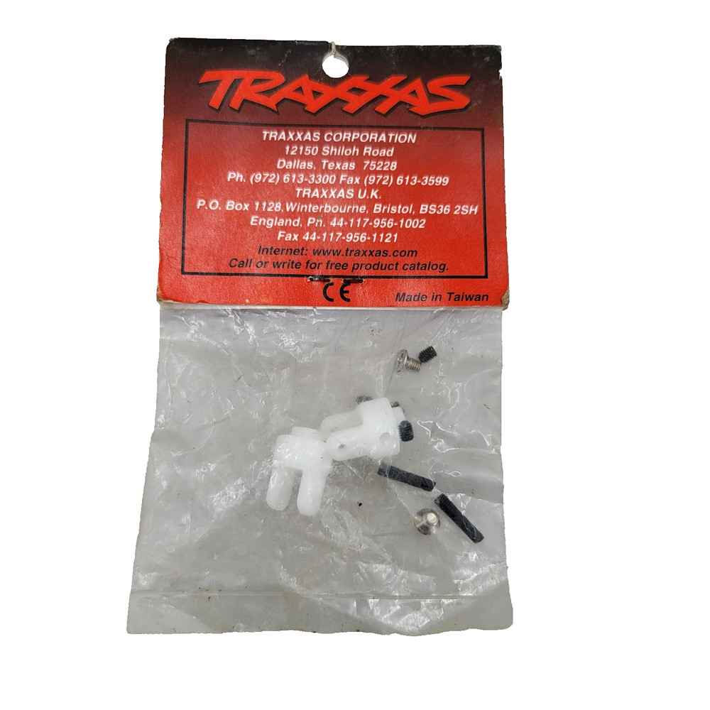 Traxxas differential output yokes #4628