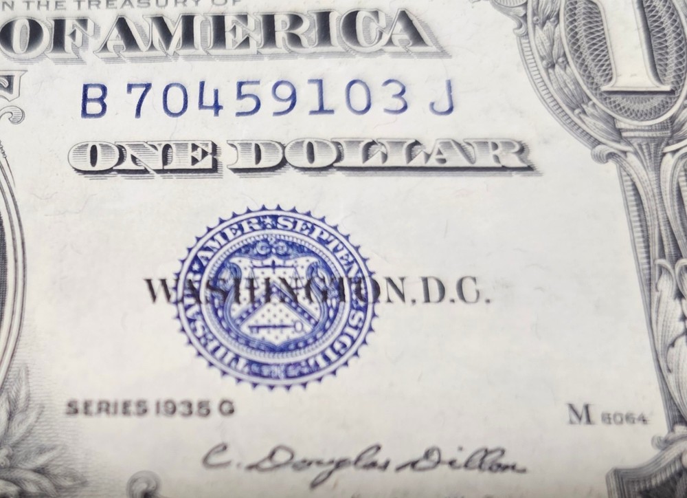 1935-G $1 Silver Certificate UNC as Pictured