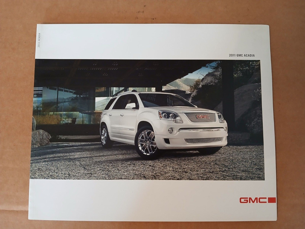 2011 GMC ACADIA BROCHURE MINT! 28 PAGES