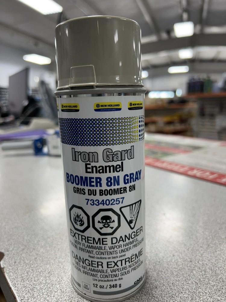 Boomer 8N Gray Spray Paint