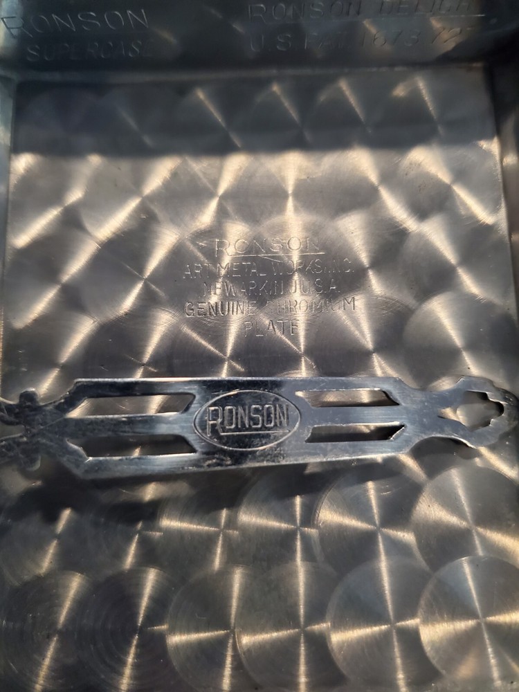 Vintage Ronson Supercase. Cigarette Case With Lighter. Needs Fuel