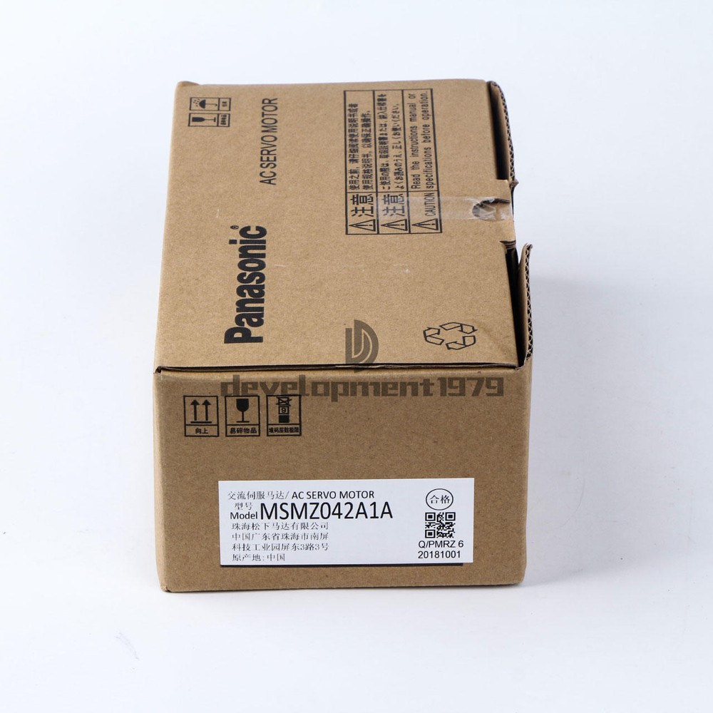 1PCS NEW Panasonic Servo Motor MSMZ042A1A