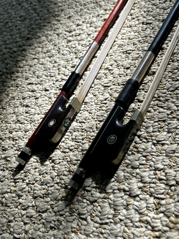 Full size 4/4 Cornelia Strings VC320 Cello with Fiberglass Case & 2 Bows