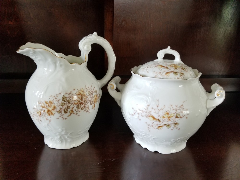 Carlsbad Oversized Sugar and Creamer