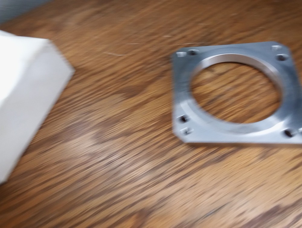 OMRON R88A-MF03W Motor Mount