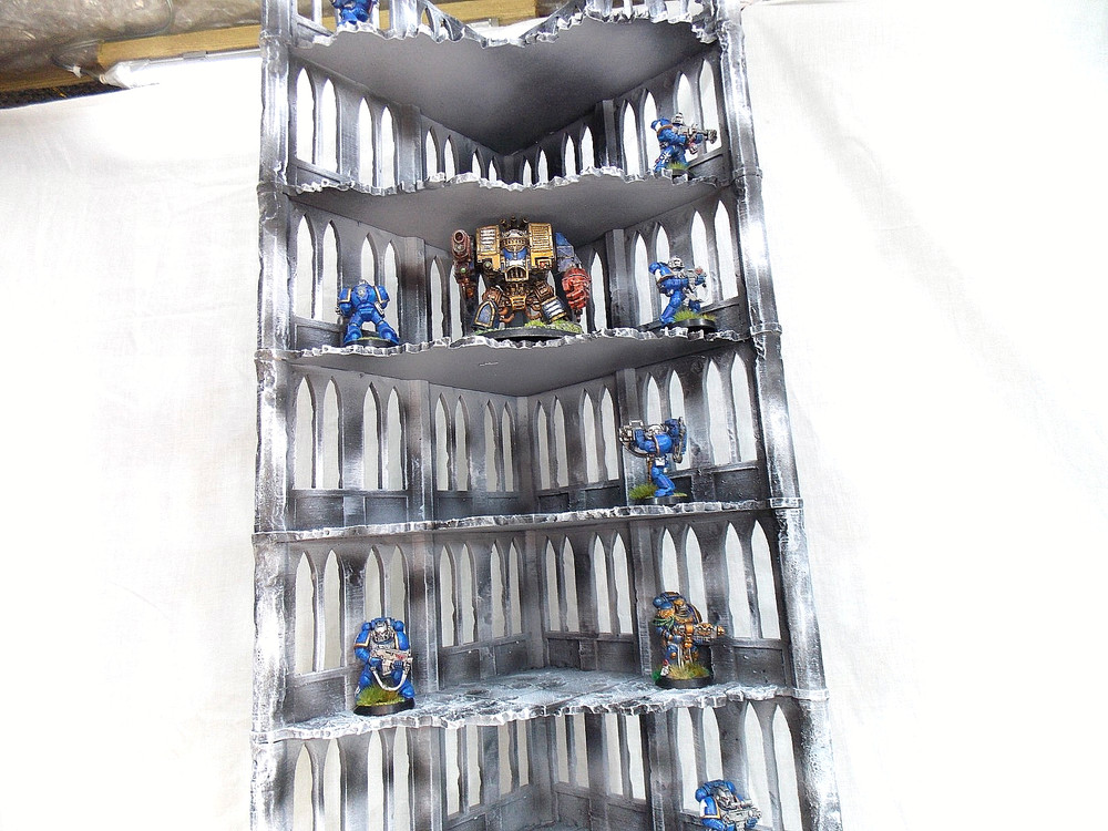 WARGAMING TERRAIN BUILDING/DISPLAY STAND ADVANCE ORDERS