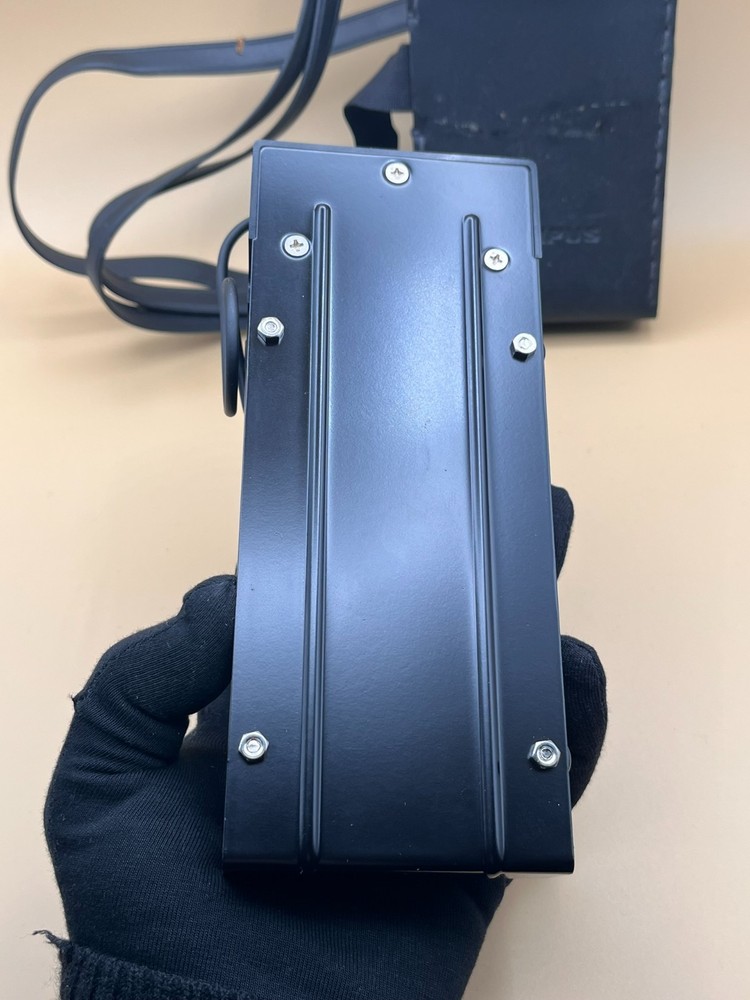 Olympus OM - 6V Power Pack 2