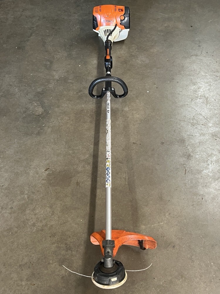 STIHL FS111RX String Trimmer / 31cc Gas Pro Grade Weedeater -Nice Running Unit👍