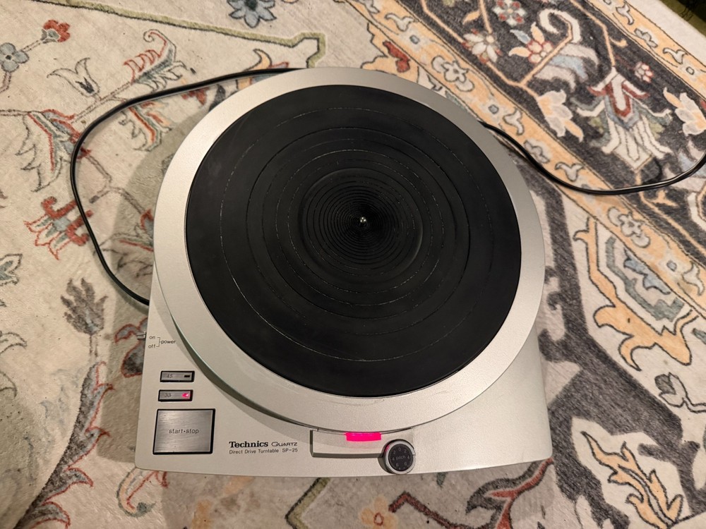 Technics SP-25 turntable