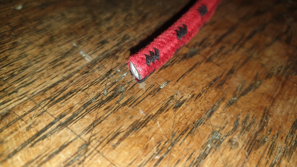 1920s Red/Black Cotton Braid Spark Plug HT Lead 1 Metre Copper Core