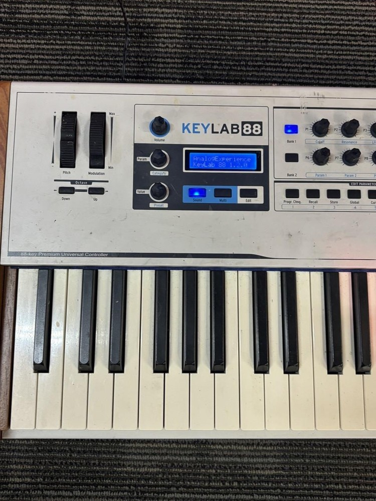 Arturia Keylab 88 Midi Controller