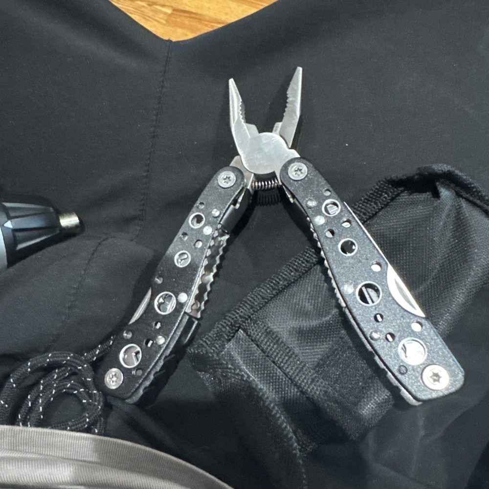 LETARGETS BLACK 7 TOOL MULTITOOL