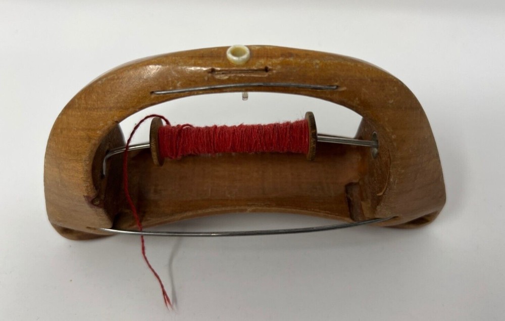 Antique Thread Bobbin Weaving Loom Shuttle, Sewing Tool 6" x 3.5"