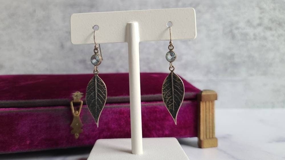 925 Leaf Dangling Topaz Pierced Earrings