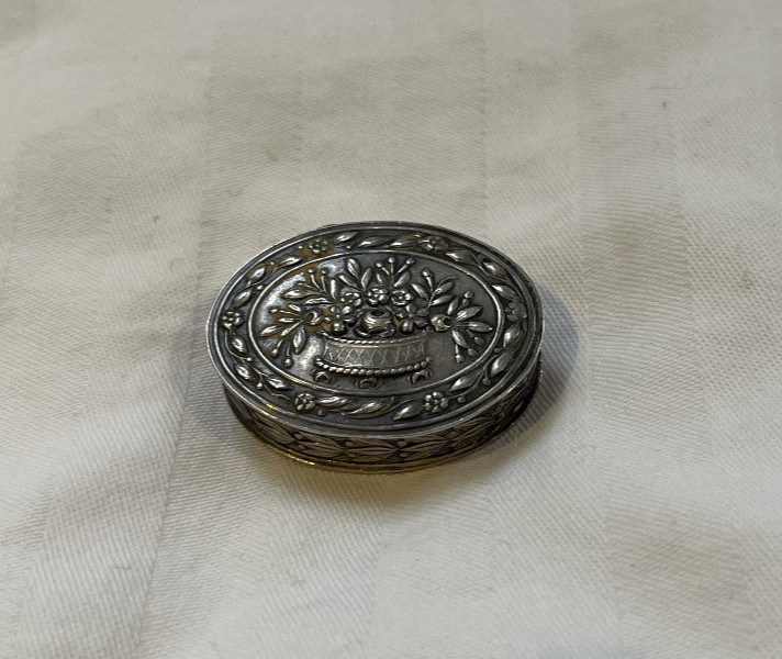 Antique Elaborate 800 Silver Small Flowers Box - Beautiful