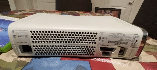 Microsoft Xbox 360 With 1 Controller, All Cords 2 Games And Infiny Pad