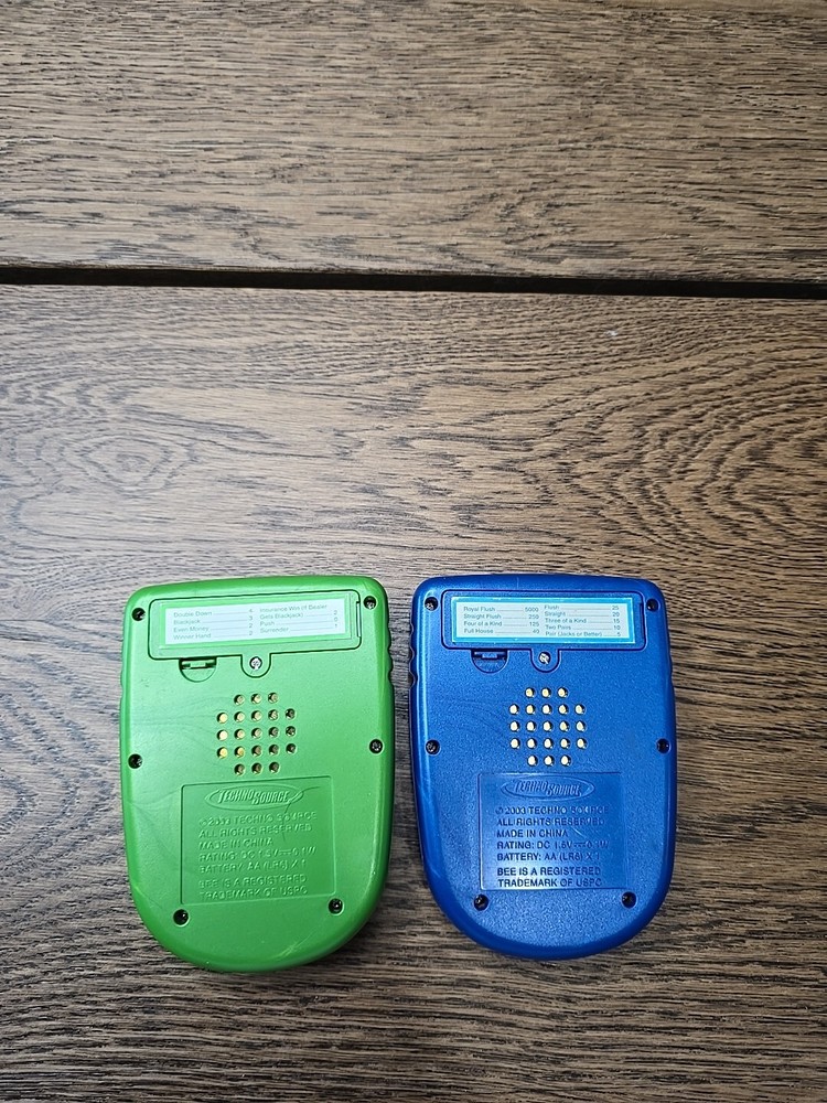 Bee Blackjack Poker Casino Electronic Handheld Games 2003 Techno Source Vtg Work