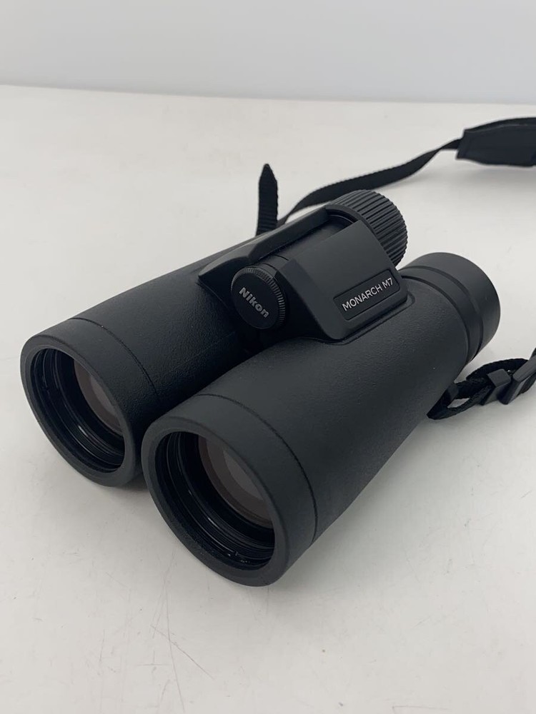 Nikon Binoculars / Monarch M7 / 10x42 / Nikon
