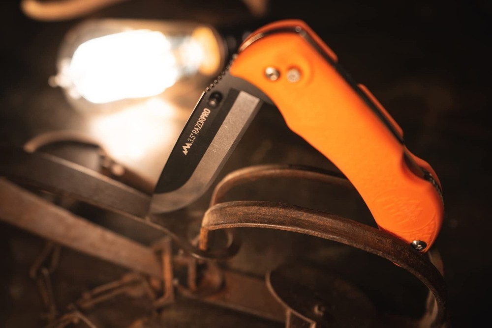 OUTDOOR EDGE RazorPro G Double Blade Hunting Knife – Replaceable Razor Sha