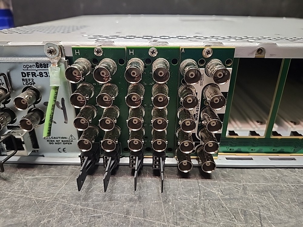 OpenGear DFR 8321 Frame Chassis with 5 Cards