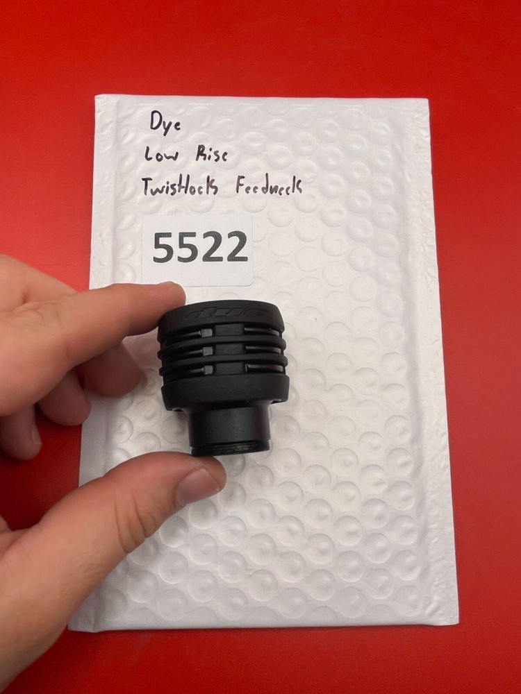 Dye Low Rise Twistlock Feedneck