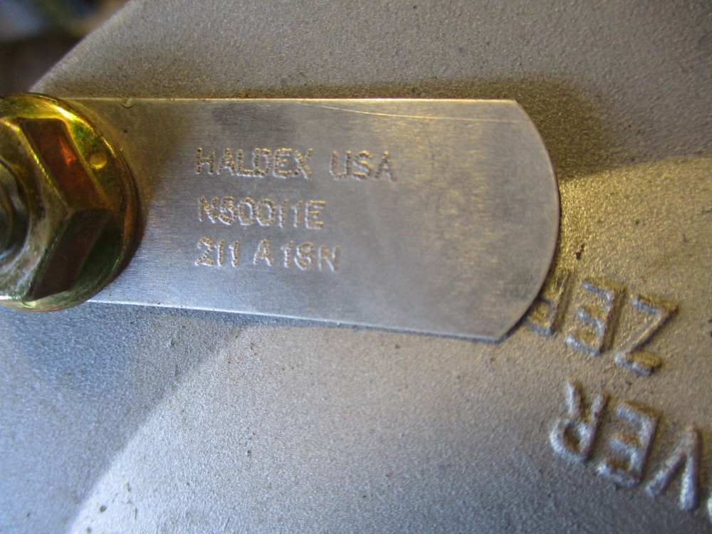 NOS Haldex Air Dryer N50011E, 211, A, 18N, for Air Brake System on FMTV LMTV MTV