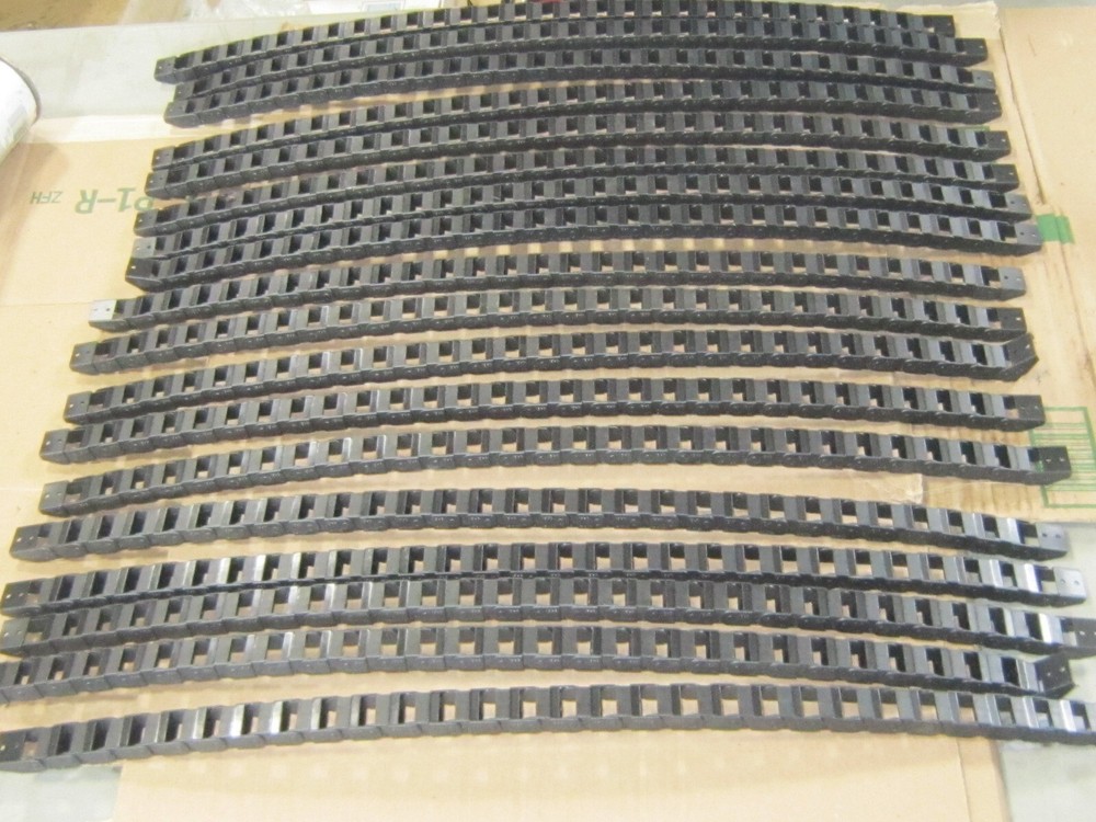 Igus--Cable Chain lot