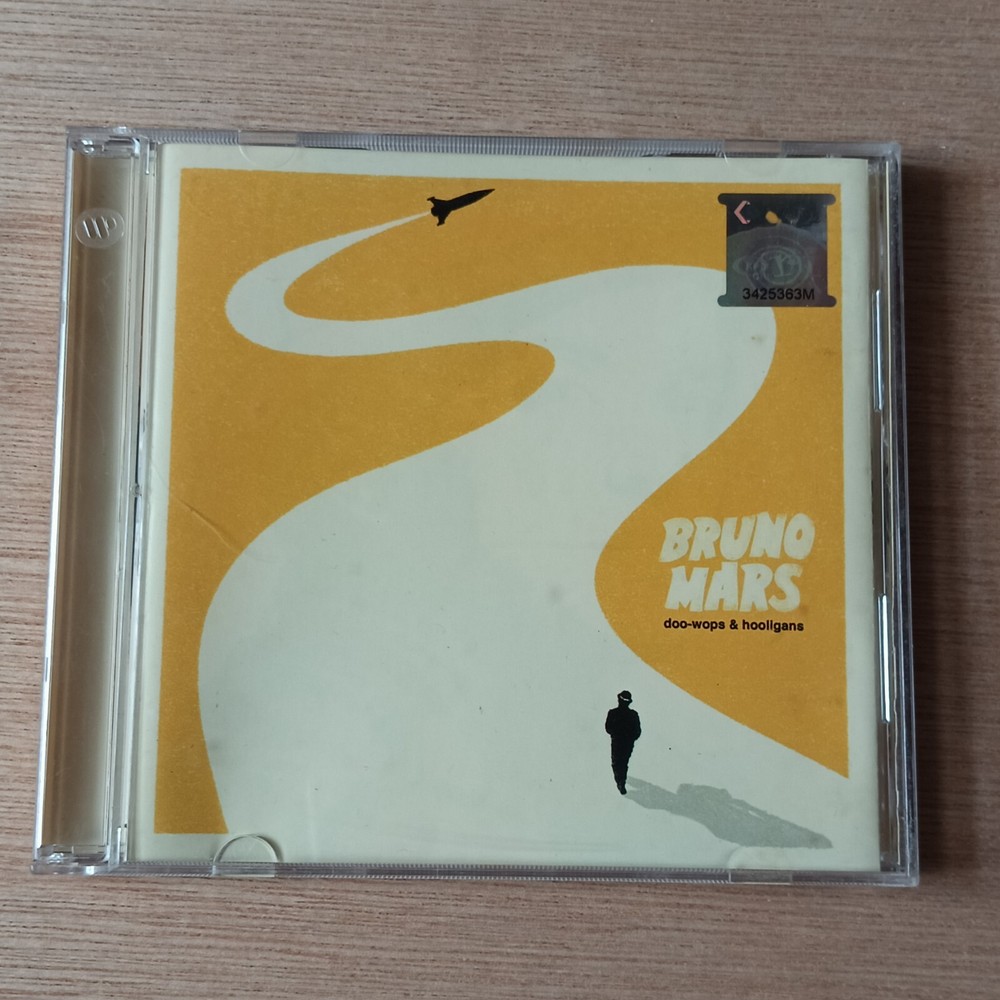 BRUNO MARS doo-wops & hooligans - RARE Malaysia CD