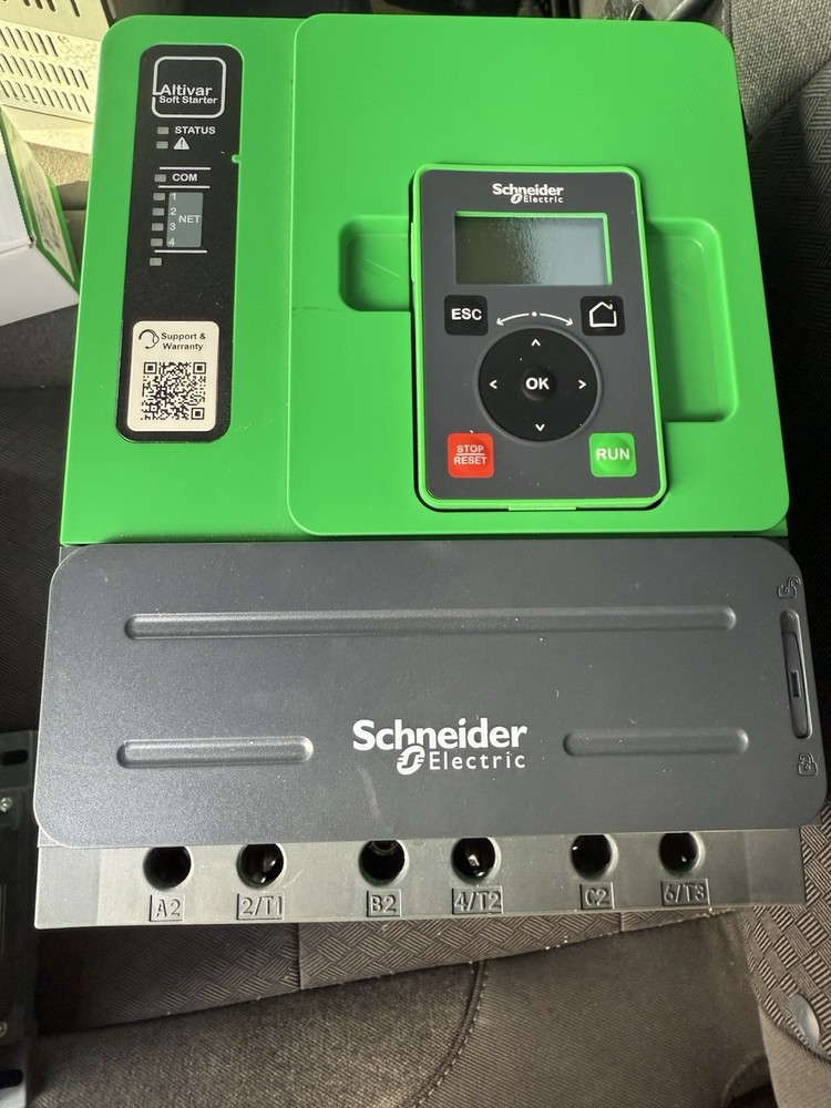 60 HP Schneider Electric Soft Starter 3 Phase