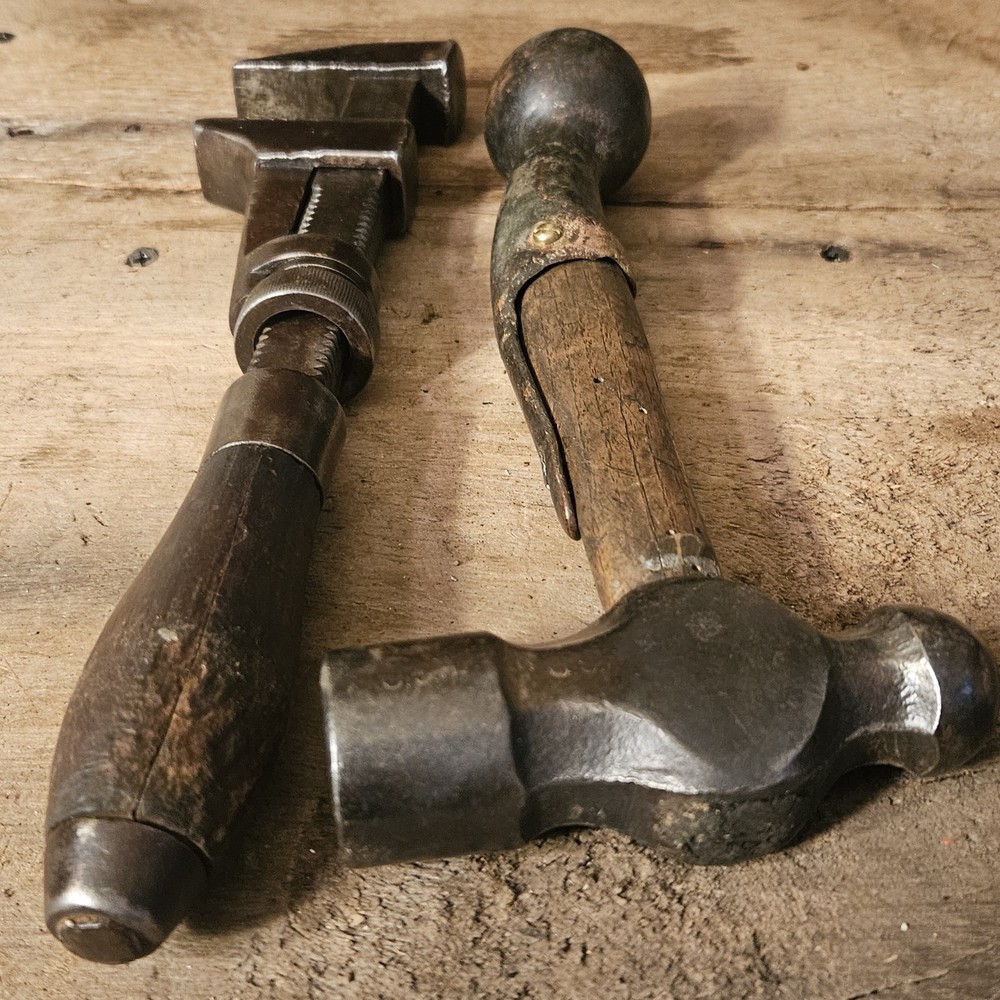 VINTAGE BLACKSMITH HAMMER & ADJUSTABLE MONKEY WRENCH TOOL LOT - UNUSUAL TOOLS -