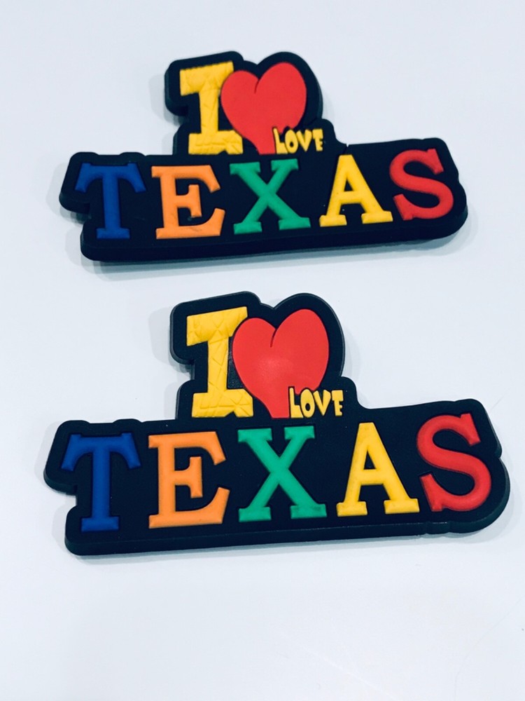TEXAS SOUVENIR SET - Mug, 2 Key Chains & 2 Magnets - Bundle Pack