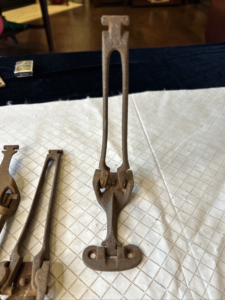 Antique (4) Cast Iron Drop Leaf Table Leaf Support Arms Brackets 10”
