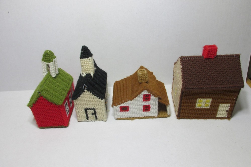 4 HAND MADE PLASTIC CANVAS DECORATIVE HOUSES