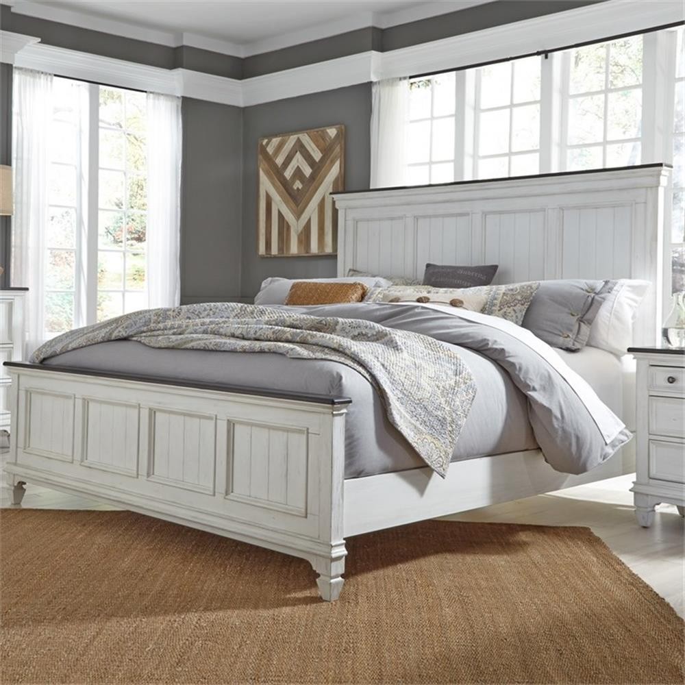 Bowery Hill Traditional Engineered Wood King Panel Bed in White